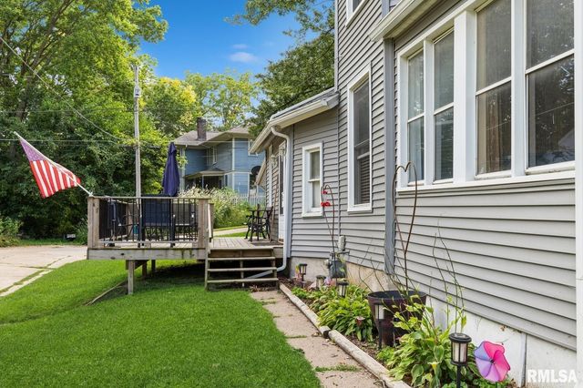 1301 CAROLINE Avenue, Clinton, IA 52732