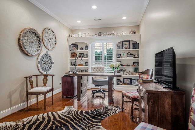 225 Hickory Ct, Mcminnville, TN 37110