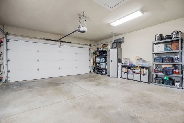 225 Hickory Ct, Mcminnville, TN 37110