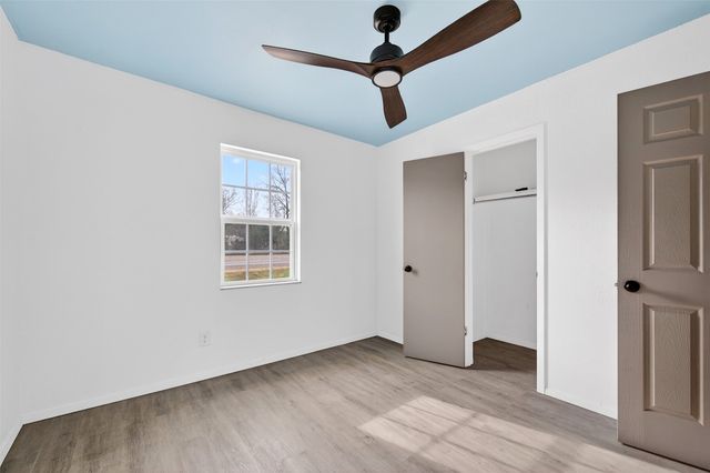 591 State Highway 31 E, Trinidad, TX 75163