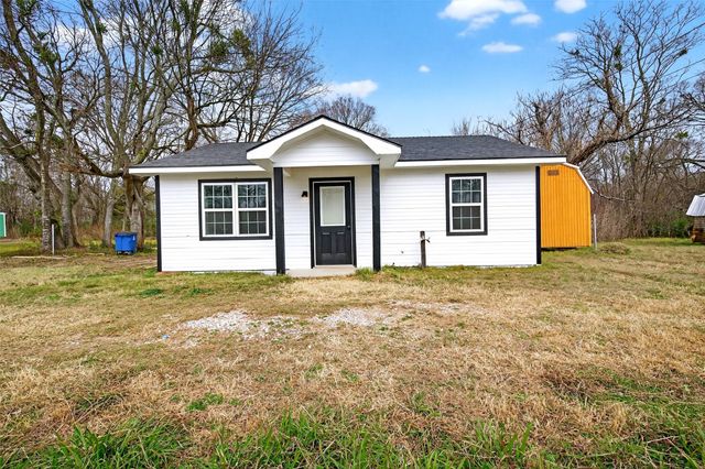 591 State Highway 31 E, Trinidad, TX 75163