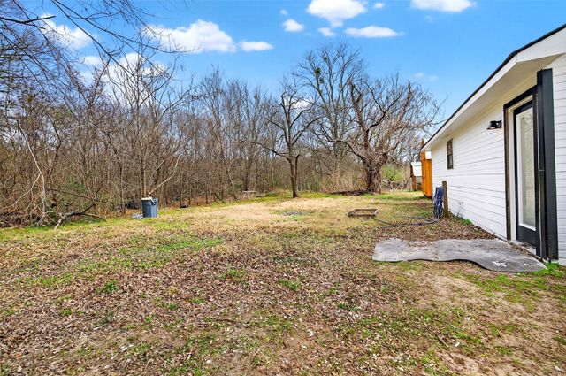 591 State Highway 31 E, Trinidad, TX 75163