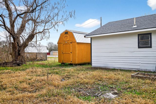 591 State Highway 31 E, Trinidad, TX 75163