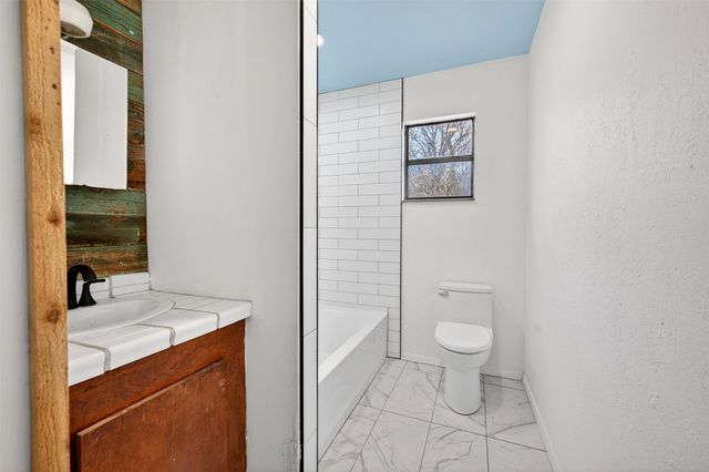 591 State Highway 31 E, Trinidad, TX 75163