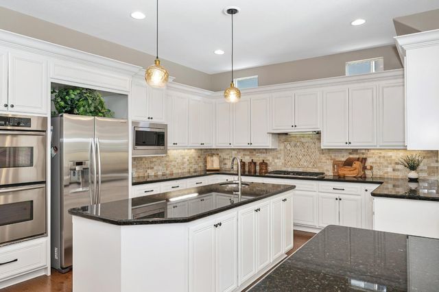 1892 Swinton Dr, Folsom, CA 95630