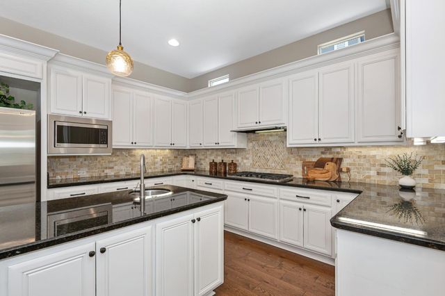 1892 Swinton Dr, Folsom, CA 95630