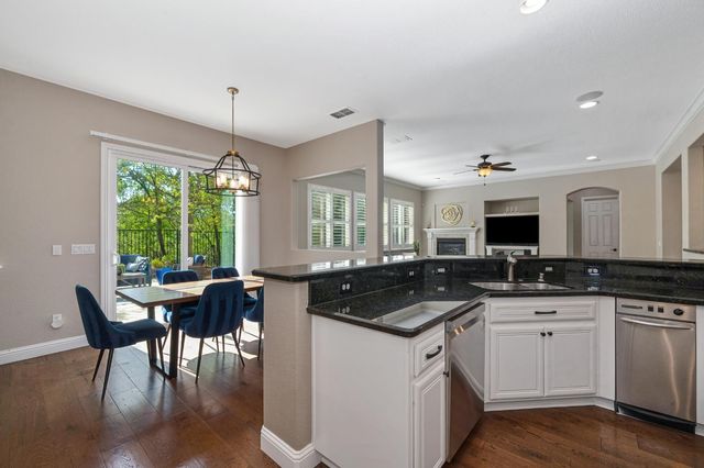 1892 Swinton Dr, Folsom, CA 95630