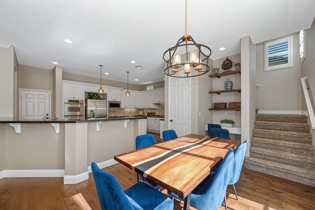 1892 Swinton Dr, Folsom, CA 95630