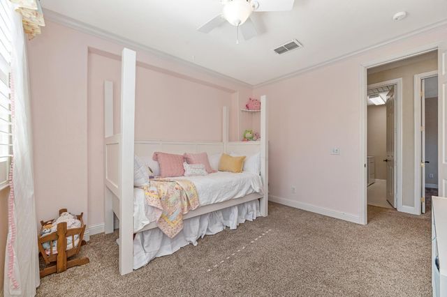 1892 Swinton Dr, Folsom, CA 95630