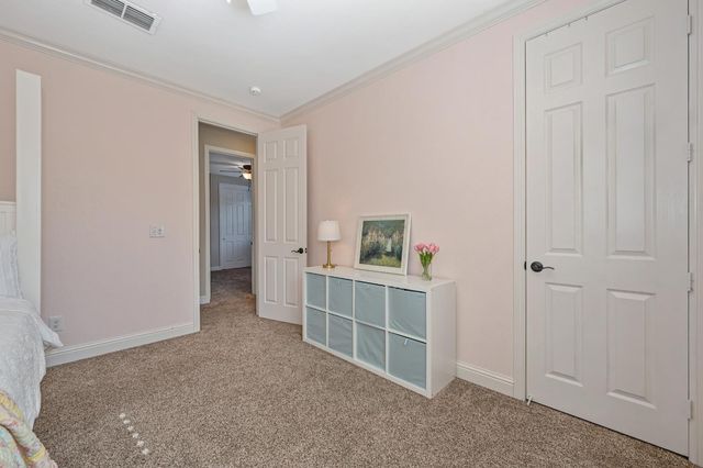 1892 Swinton Dr, Folsom, CA 95630