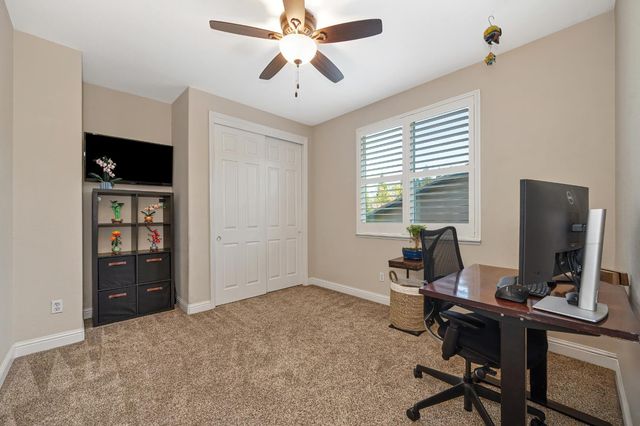 1892 Swinton Dr, Folsom, CA 95630