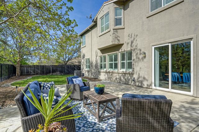 1892 Swinton Dr, Folsom, CA 95630