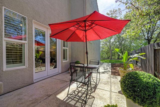 1892 Swinton Dr, Folsom, CA 95630