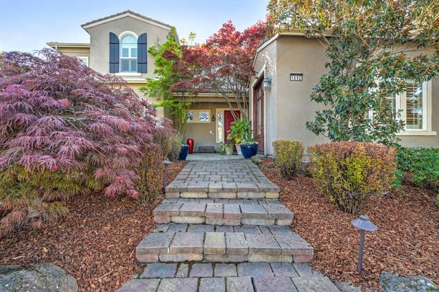 1892 Swinton Dr, Folsom, CA 95630