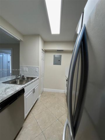 200 W Park Dr 207-1, Miami, FL 33172