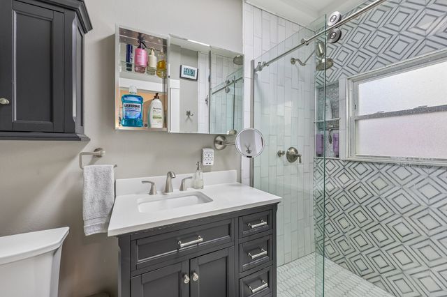 5207 Mission Avenue, Dallas, TX 75206