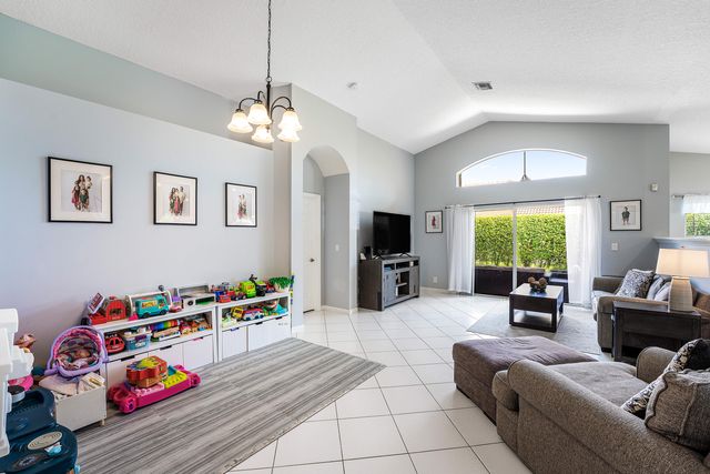 3907 Palladium View Drive, Boynton Beach, FL 33436