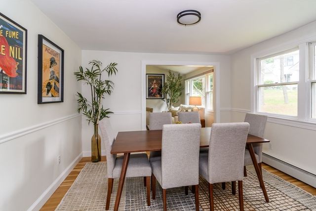 124 Everett St, Natick, MA 01760