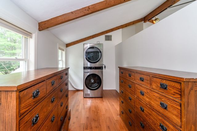 124 Everett St, Natick, MA 01760