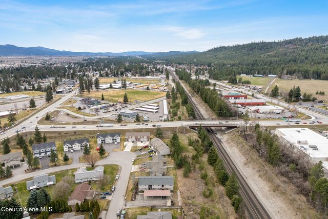 7005 W Timberline St, Rathdrum, ID 83858