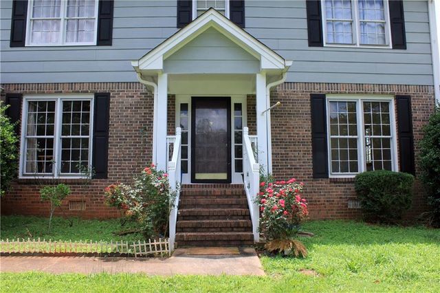 4814 DELGADO SW Drive, Lilburn, GA 30047