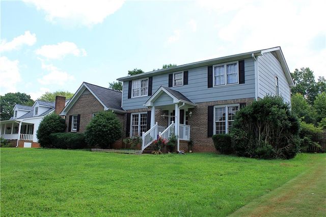 4814 DELGADO SW Drive, Lilburn, GA 30047
