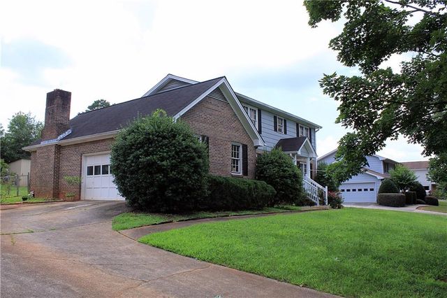 4814 DELGADO SW Drive, Lilburn, GA 30047
