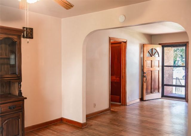 1316 W Dakota Avenue, Chickasha, OK 73018