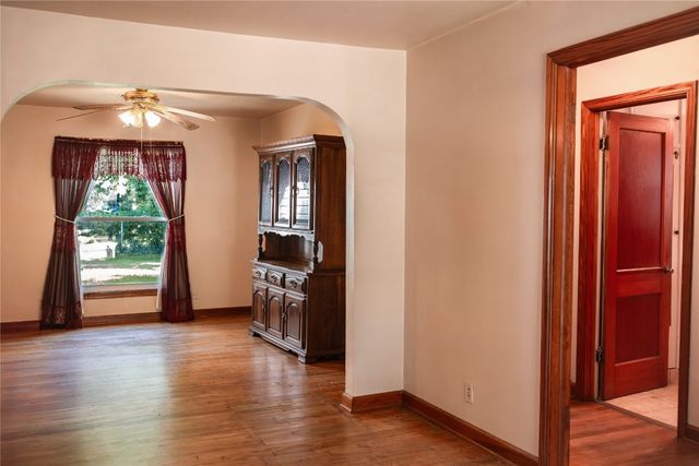 1316 W Dakota Avenue, Chickasha, OK 73018