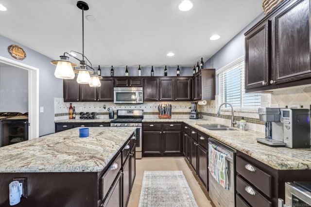 32662 Via Perales, Temecula, CA 92592