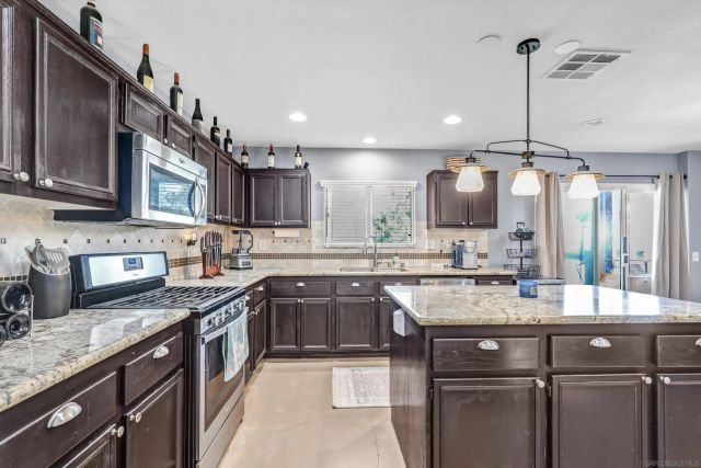 32662 Via Perales, Temecula, CA 92592