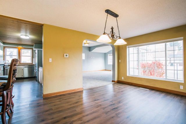 1212 HEWETT STREET, Neillsville, WI 54456