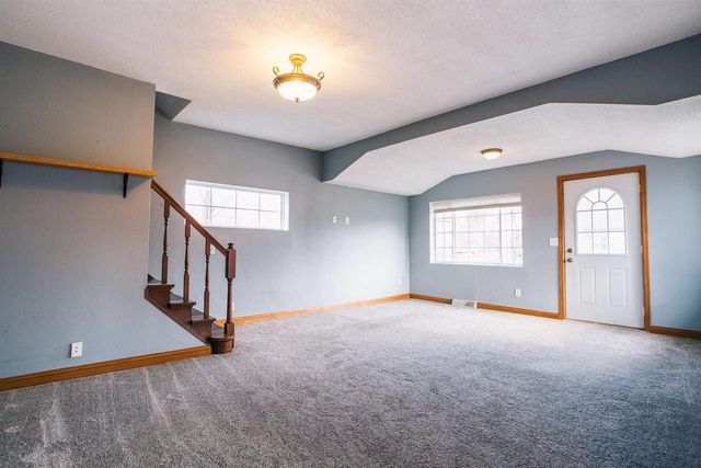 1212 HEWETT STREET, Neillsville, WI 54456