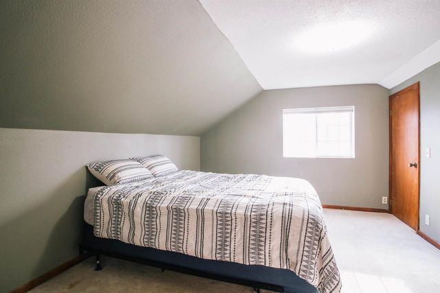 1212 HEWETT STREET, Neillsville, WI 54456