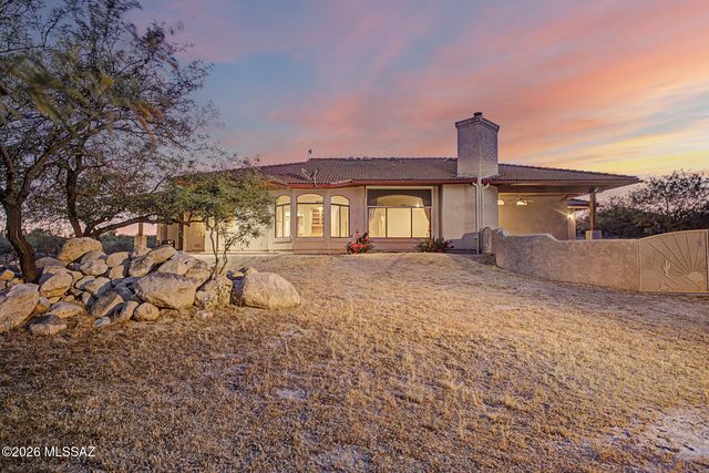 15660 N Pharlap Road, Tucson, AZ 85739