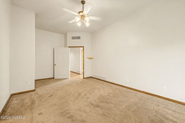 15660 N Pharlap Road, Tucson, AZ 85739