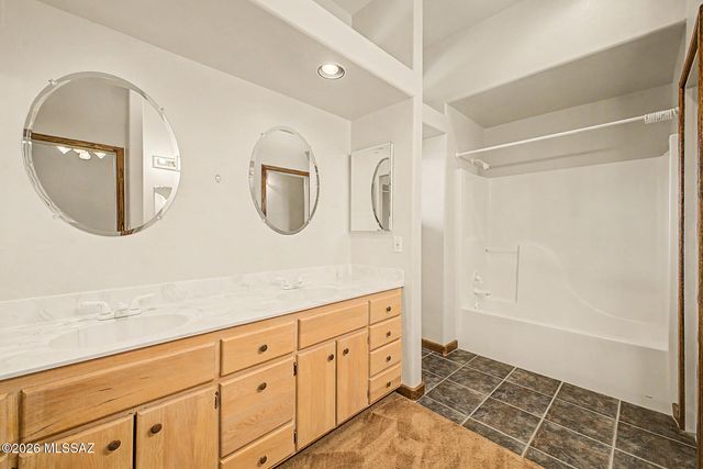 15660 N Pharlap Road, Tucson, AZ 85739