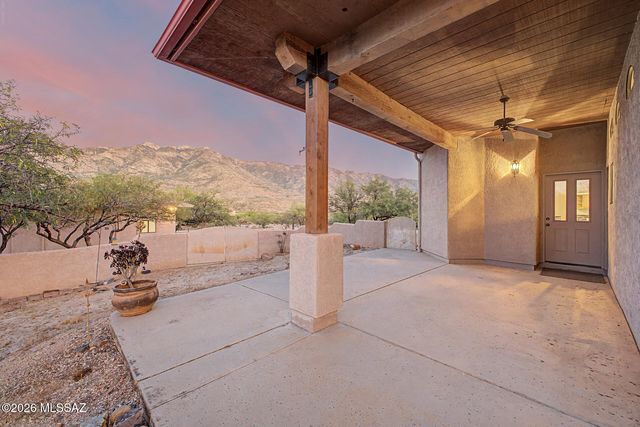 15660 N Pharlap Road, Tucson, AZ 85739