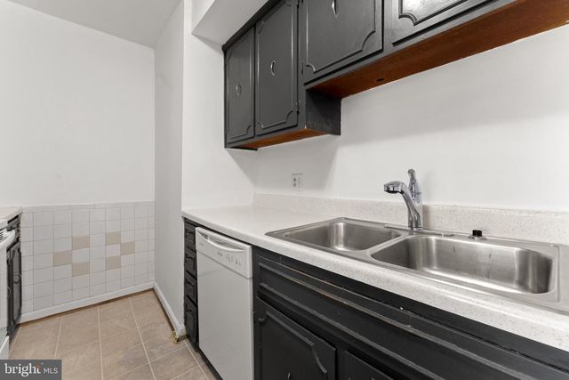 21 COVENTRY CT, Fredericksburg, VA 22405