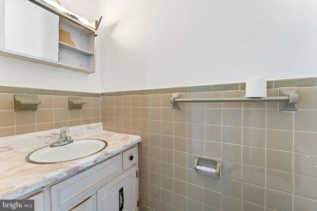 21 COVENTRY CT, Fredericksburg, VA 22405