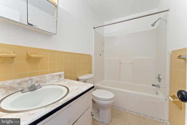 21 COVENTRY CT, Fredericksburg, VA 22405