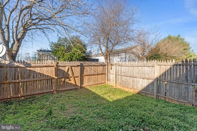 21 COVENTRY CT, Fredericksburg, VA 22405