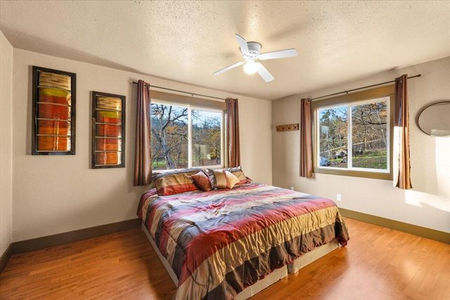 1360 Oxyoke Road, Grants Pass, OR 97526