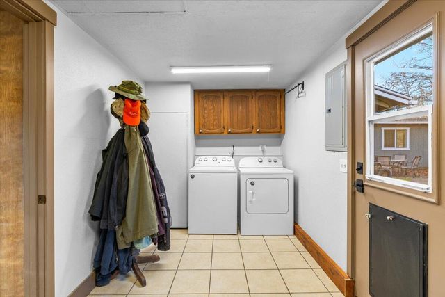 1360 Oxyoke Road, Grants Pass, OR 97526