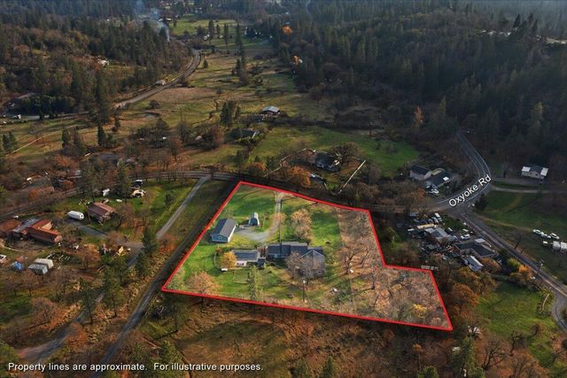 1360 Oxyoke Road, Grants Pass, OR 97526