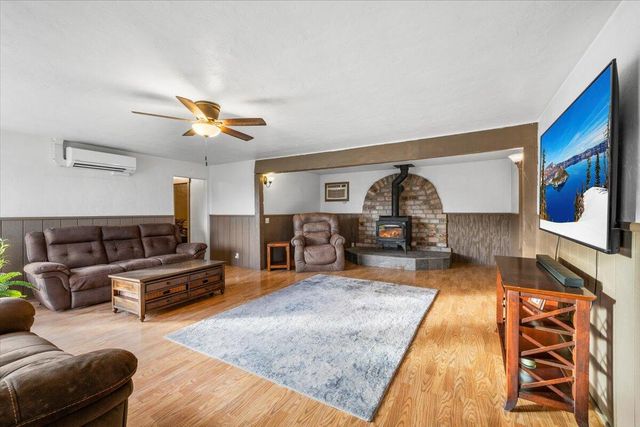 1360 Oxyoke Road, Grants Pass, OR 97526