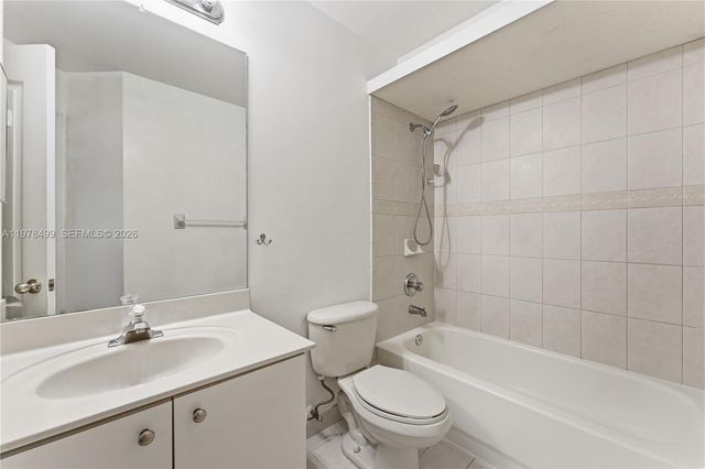 15720 SW 92nd Ave 5A, Palmetto Bay, FL 33157