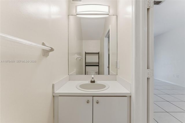 15720 SW 92nd Ave 5A, Palmetto Bay, FL 33157