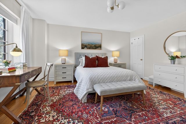 18 Still Street 25, Brookline, MA 02446