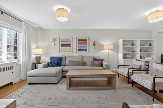 18 Still Street 25, Brookline, MA 02446